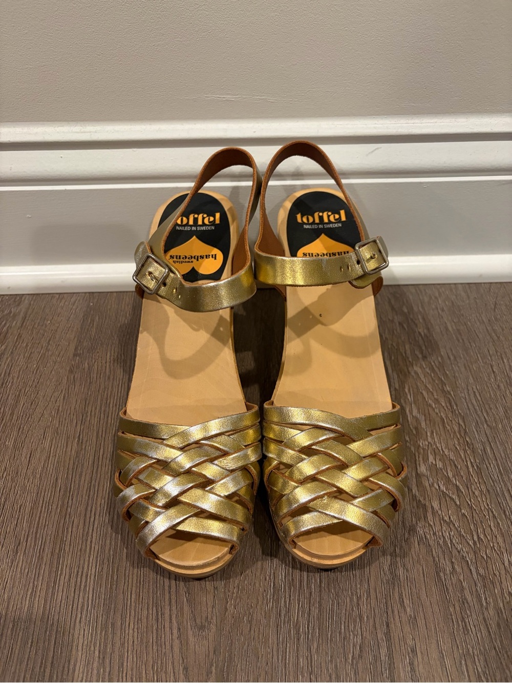 Swedish Hasbeens braided Sky High sandal Gold size 38.